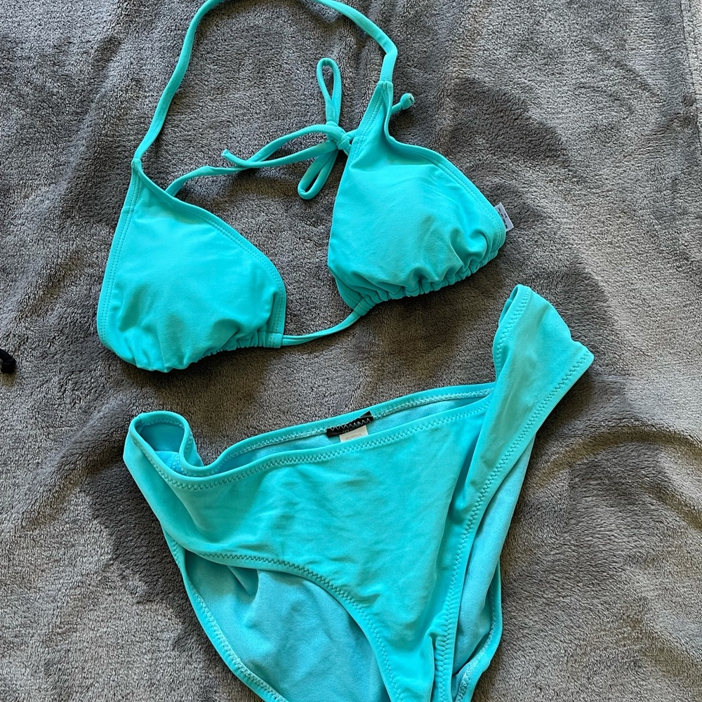 Old Navy mint bikini set size M